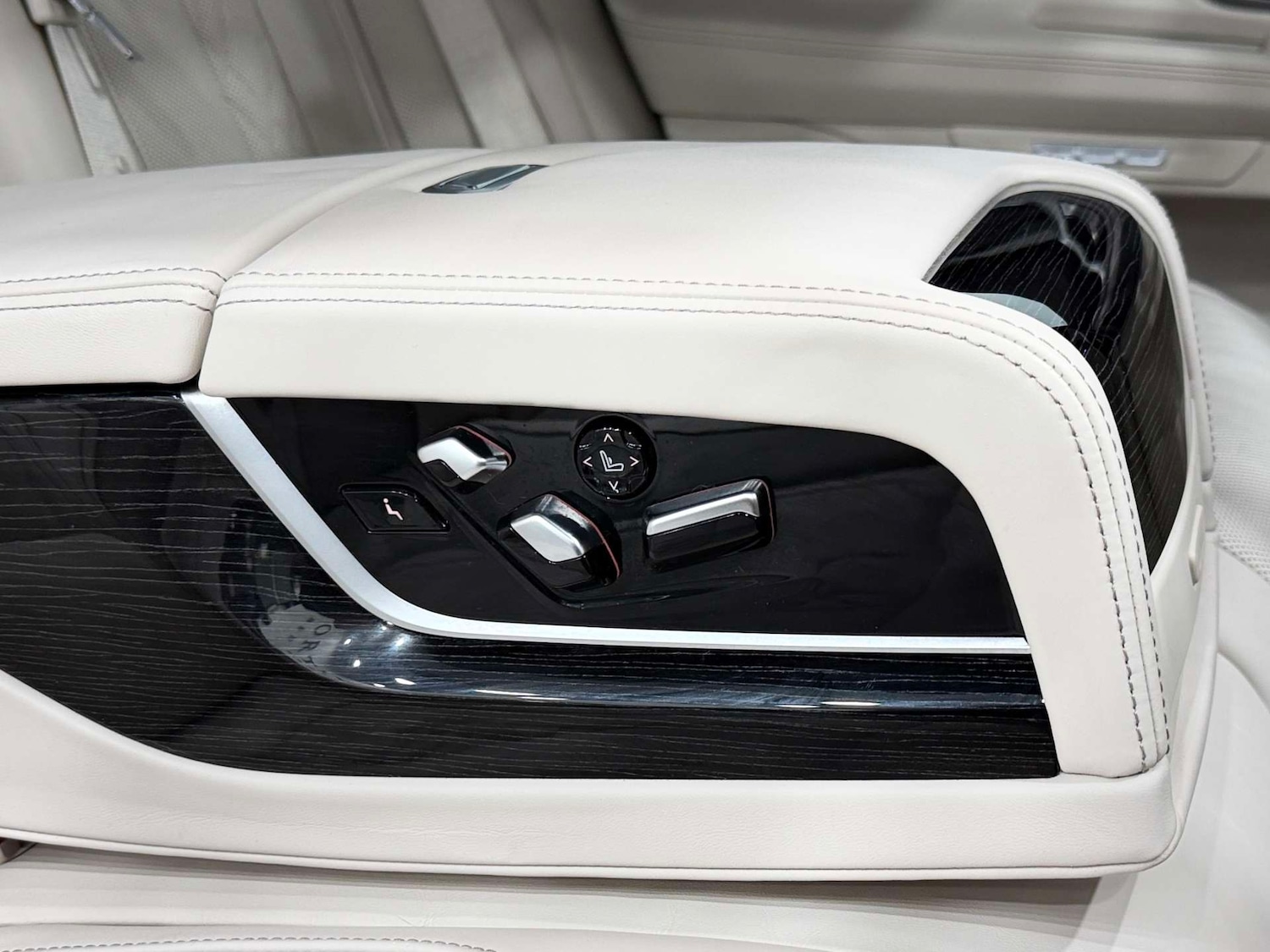 Used BMW 7 Series 2018 for sale - 77833911: Photo 36