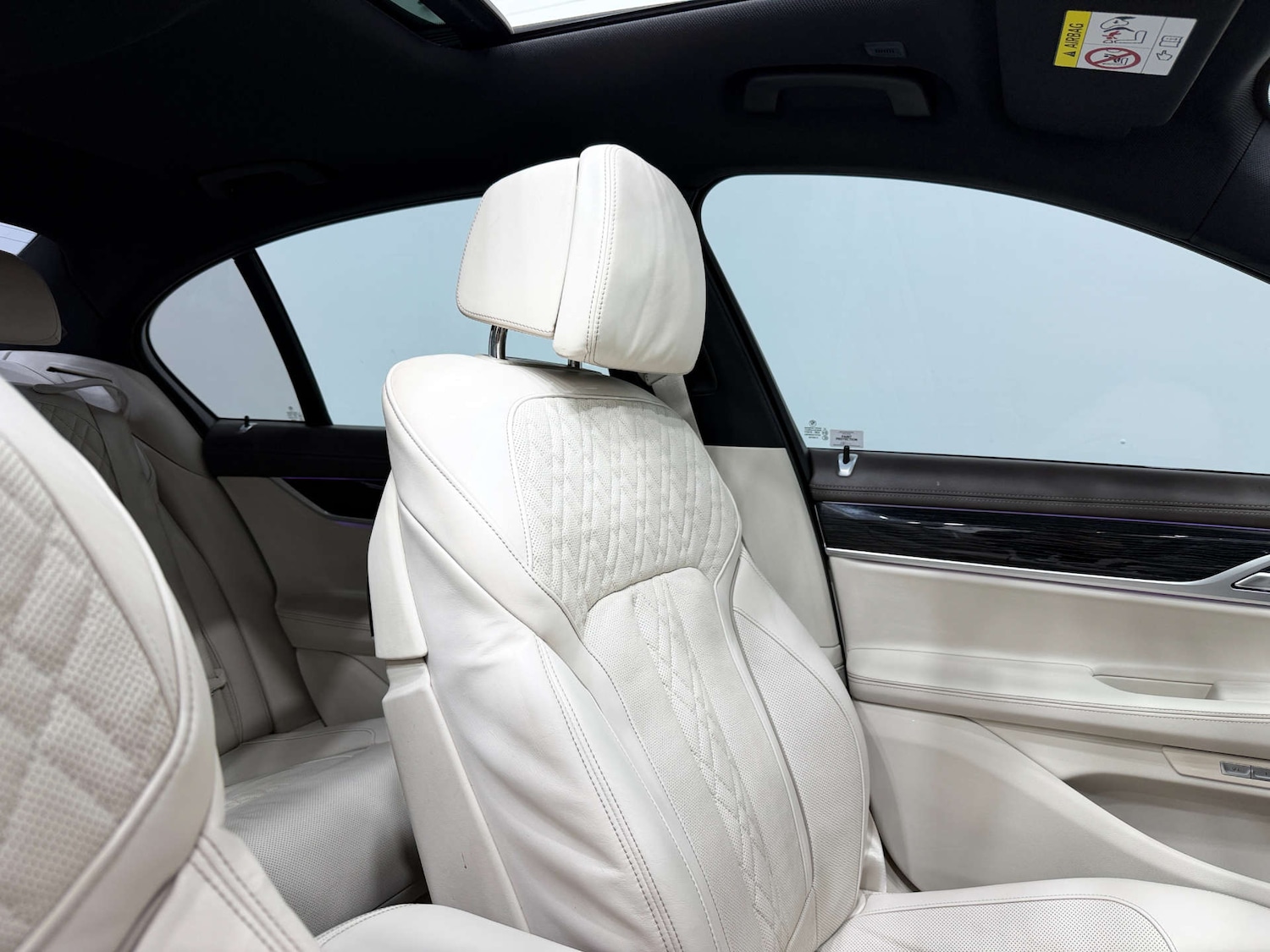 Used BMW 7 Series 2018 for sale - 77833911: Photo 40