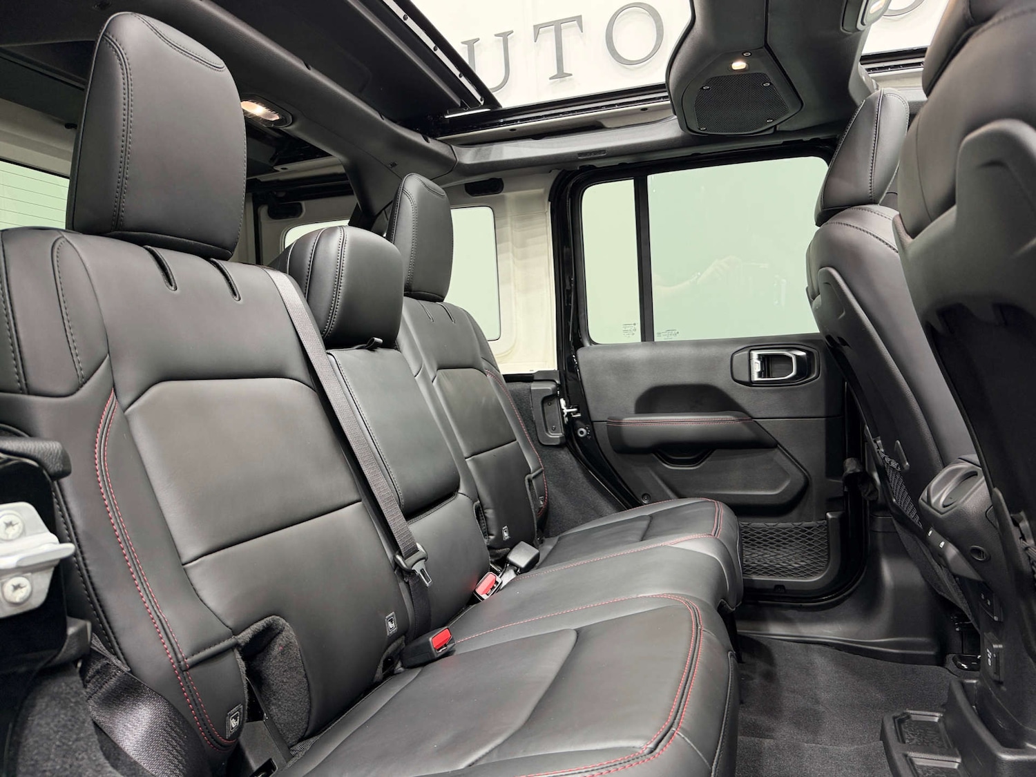 Used Jeep Wrangler 2025 for sale - 77847552: Photo 16