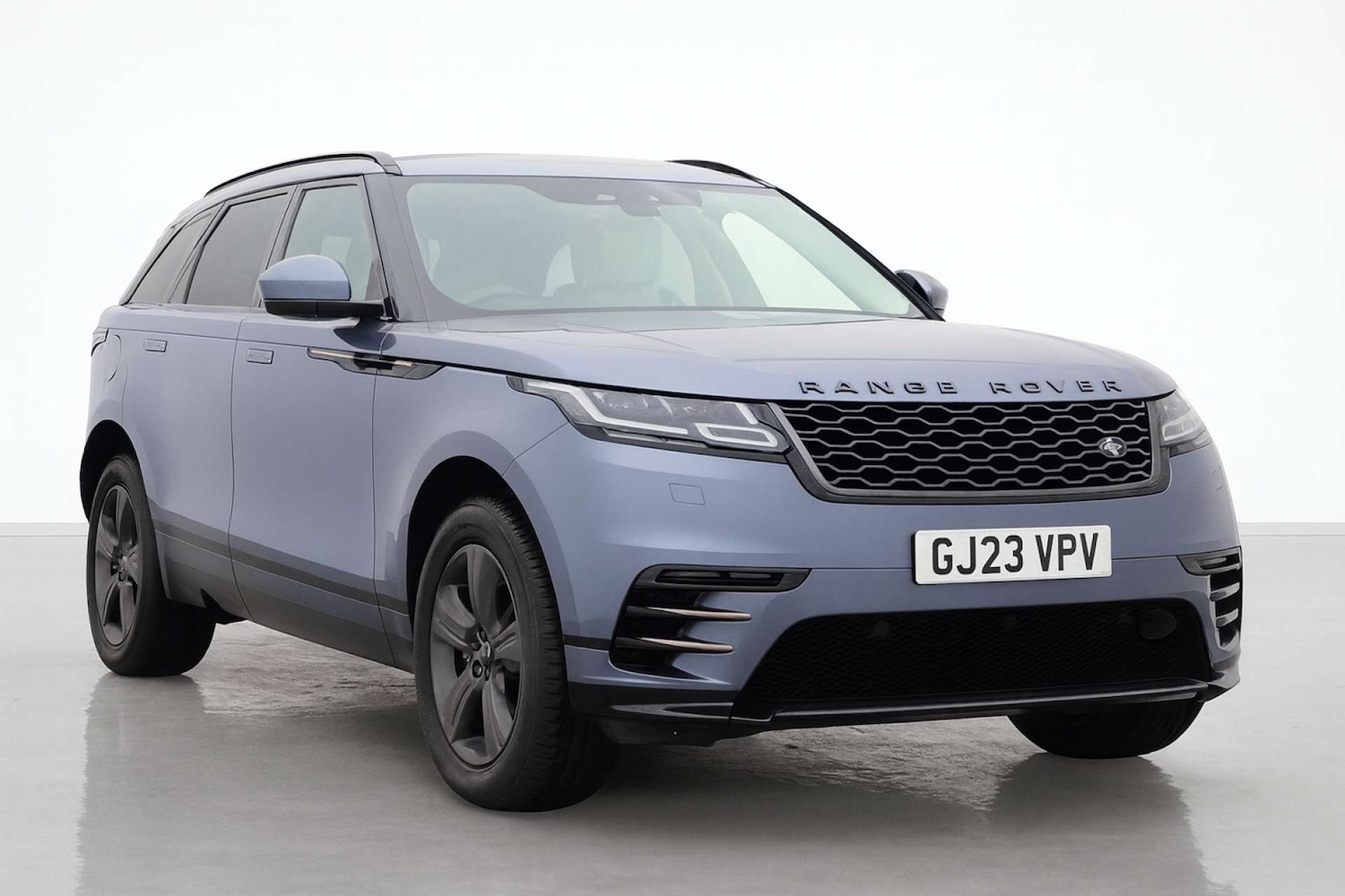Used Land Rover Range Rover Velar 2023 for sale - 76737892: Photo 1