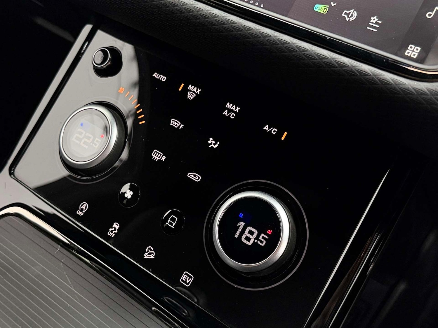 Used Land Rover Range Rover Evoque 2023 for sale - 77200698: Photo 41