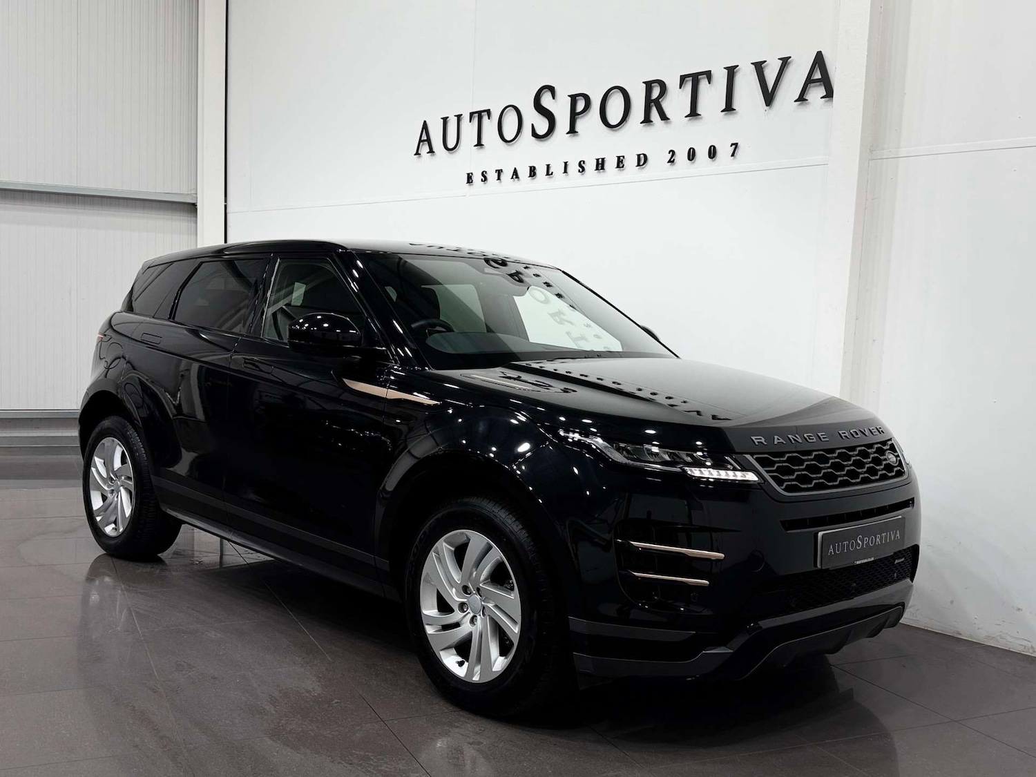 Used Land Rover Range Rover Evoque 2023 for sale - 77200698: Photo 8