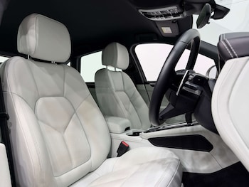 Used Porsche Macan 2022 for sale - 79448085: Photo