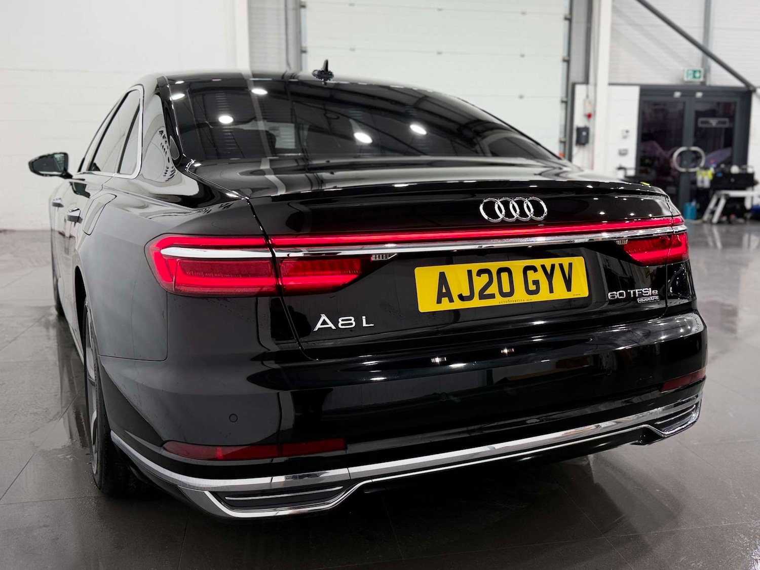 Used Audi A8 2020 for sale - 77833860: Photo 11