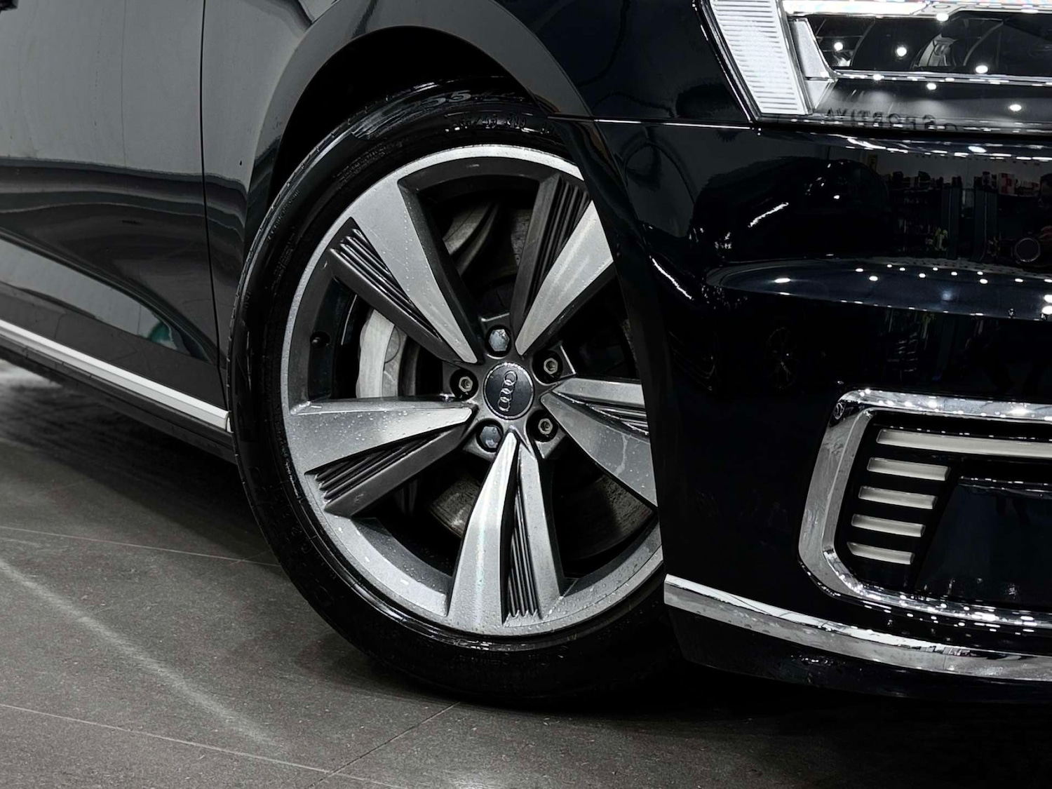 Used Audi A8 2020 for sale - 77833860: Photo 13