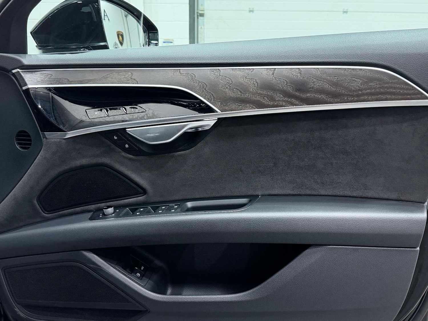 Used Audi A8 2020 for sale - 77833860: Photo 37