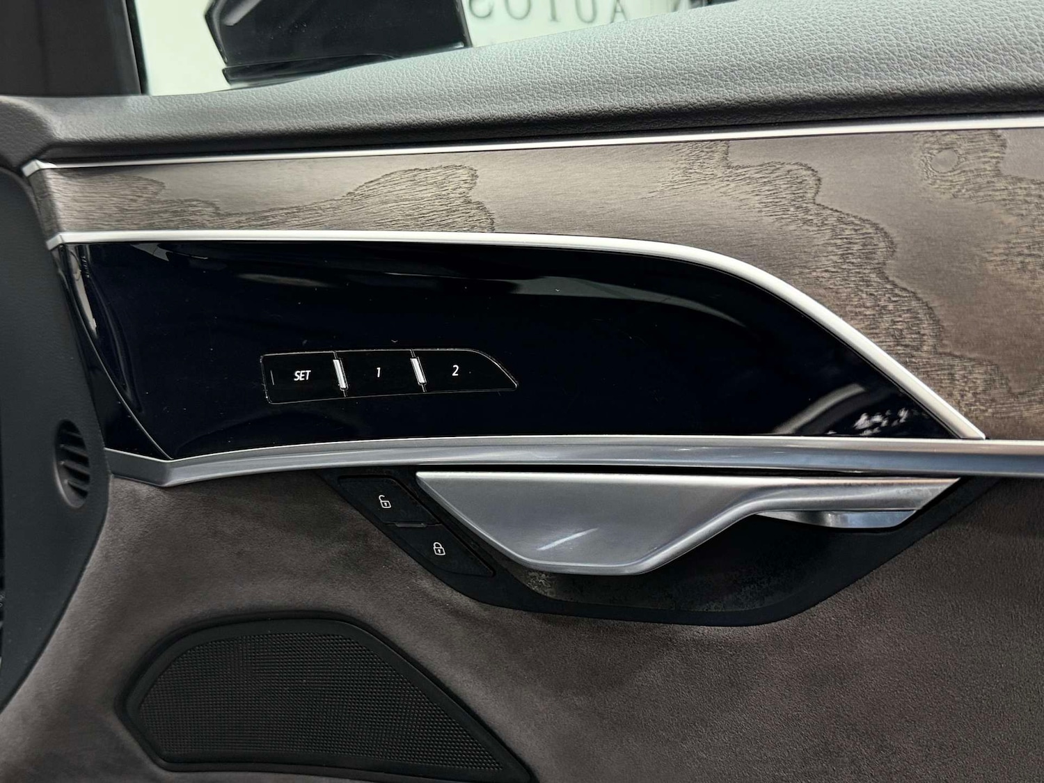 Used Audi A8 2020 for sale - 77833860: Photo 38