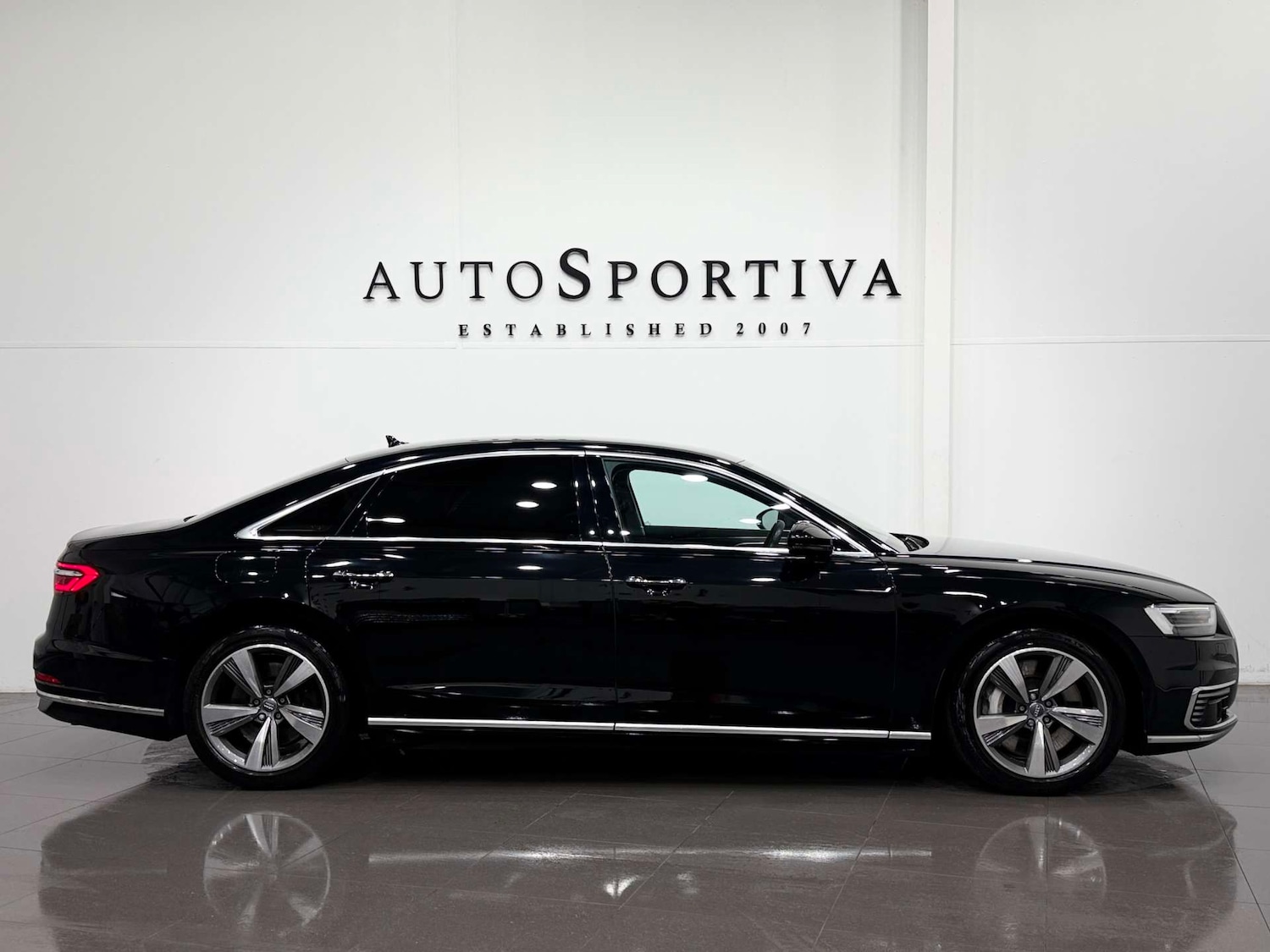 Used Audi A8 2020 for sale - 77833860: Photo 7