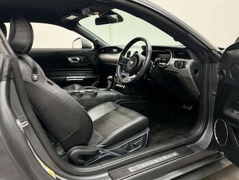 Used Ford Mustang 2022 for sale - 77025222: Photo