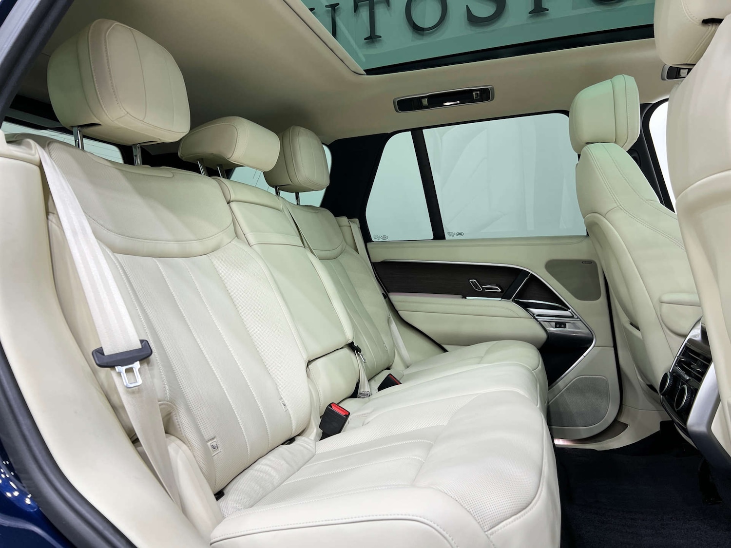 Used Land Rover Range Rover 2023 for sale - 76277542: Photo 15