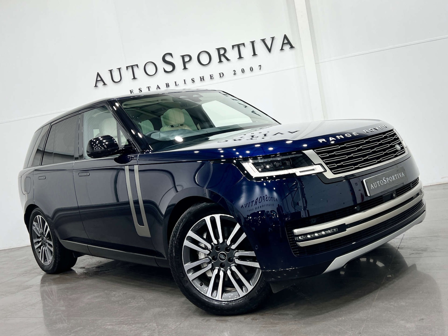 Used Land Rover Range Rover 2023 for sale - 76277542: Photo 56