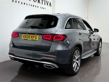 Used Mercedes-Benz GLC 2020 for sale - 79165206: Photo