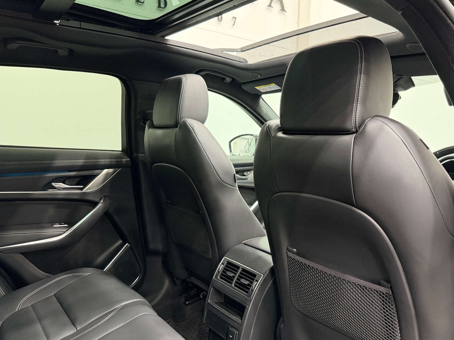 Used Jaguar F-Pace 2022 for sale - 76579680: Photo 16