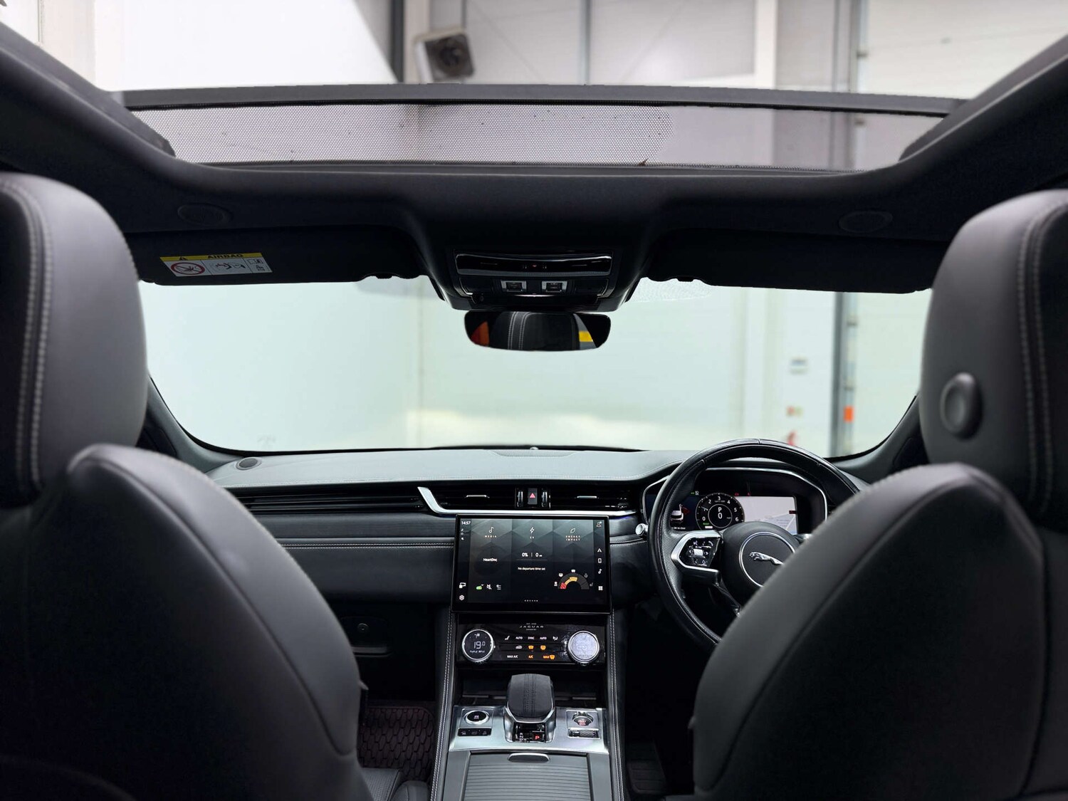 Used Jaguar F-Pace 2022 for sale - 76579680: Photo 18