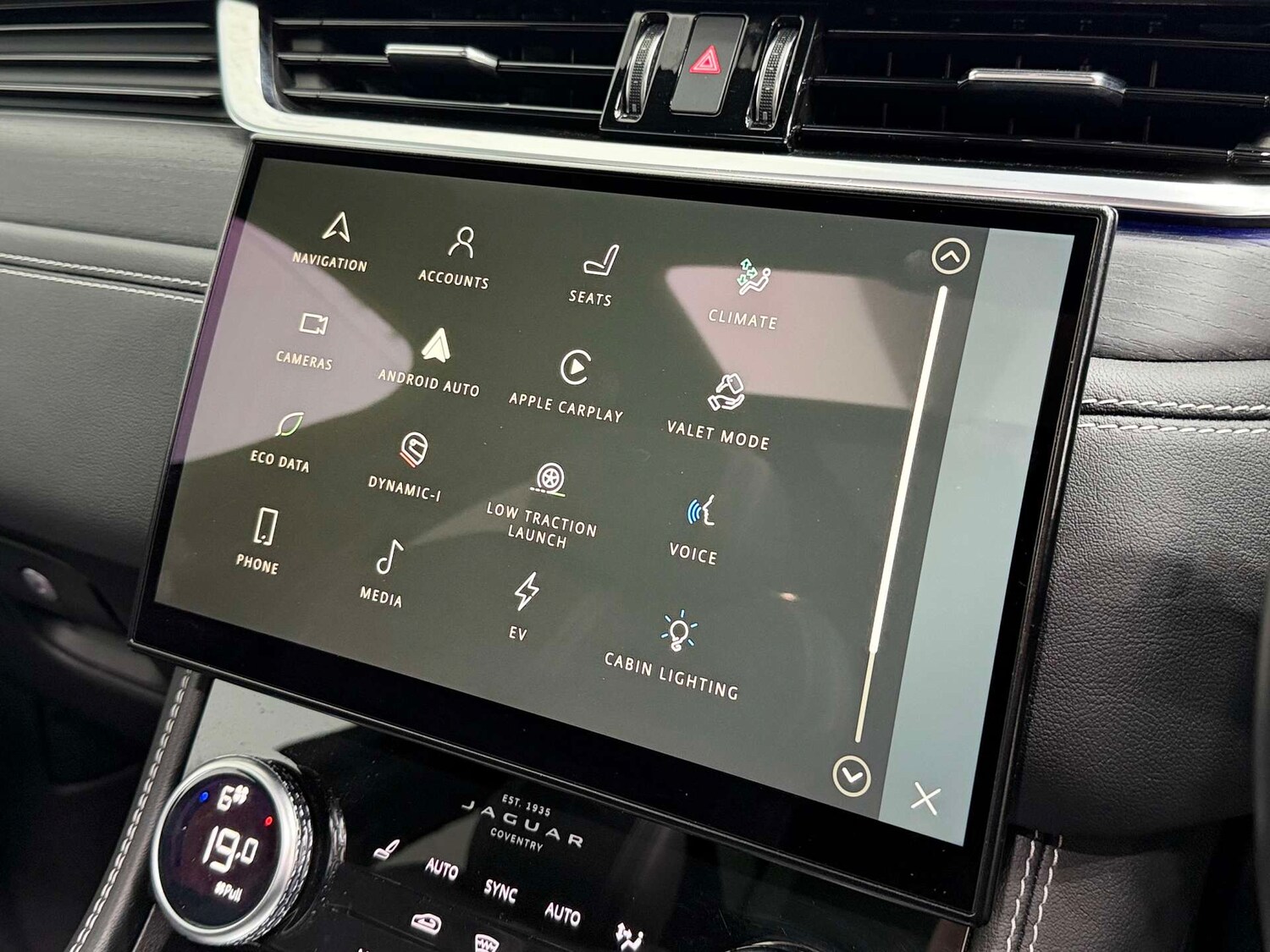 Used Jaguar F-Pace 2022 for sale - 76579680: Photo 45