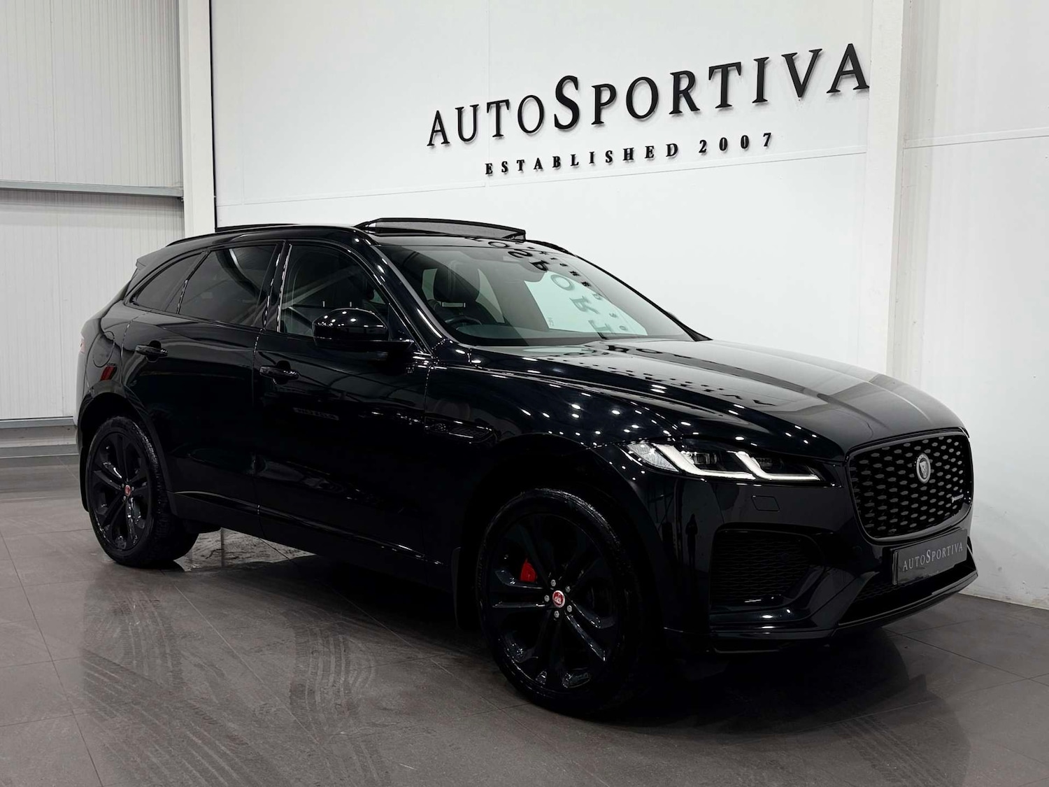 Used Jaguar F-Pace 2022 for sale - 76579680: Photo 7
