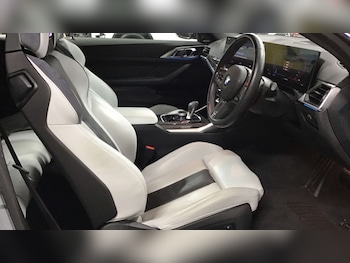 Used BMW M4 2024 for sale - 77025230: Photo