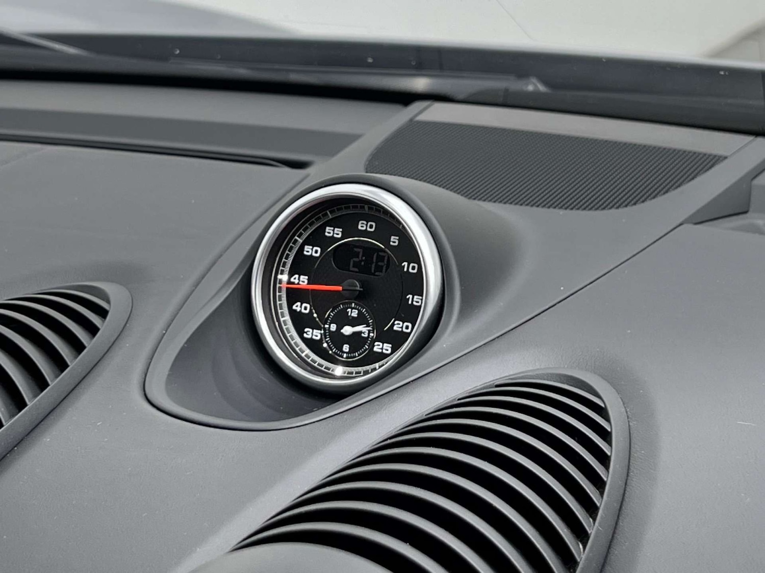 Used Porsche Other 2022 for sale - 76277549: Photo 37