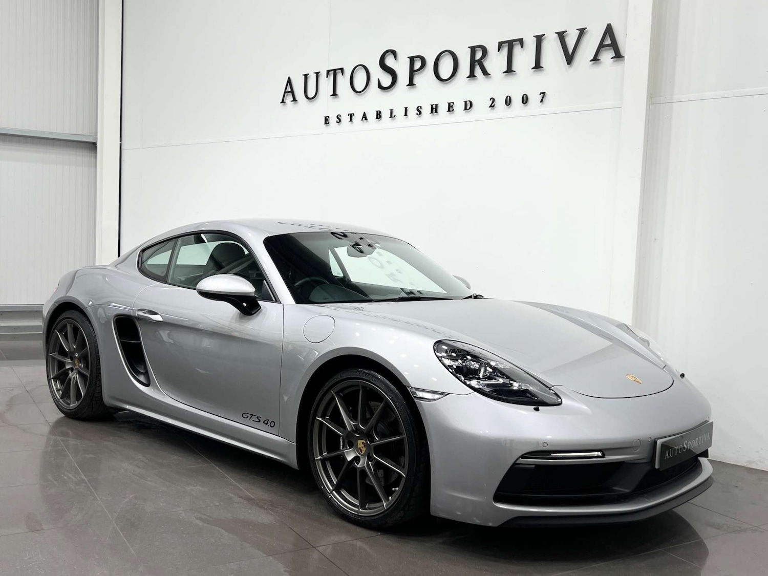 Used Porsche Other 2022 for sale - 76277549: Photo 8