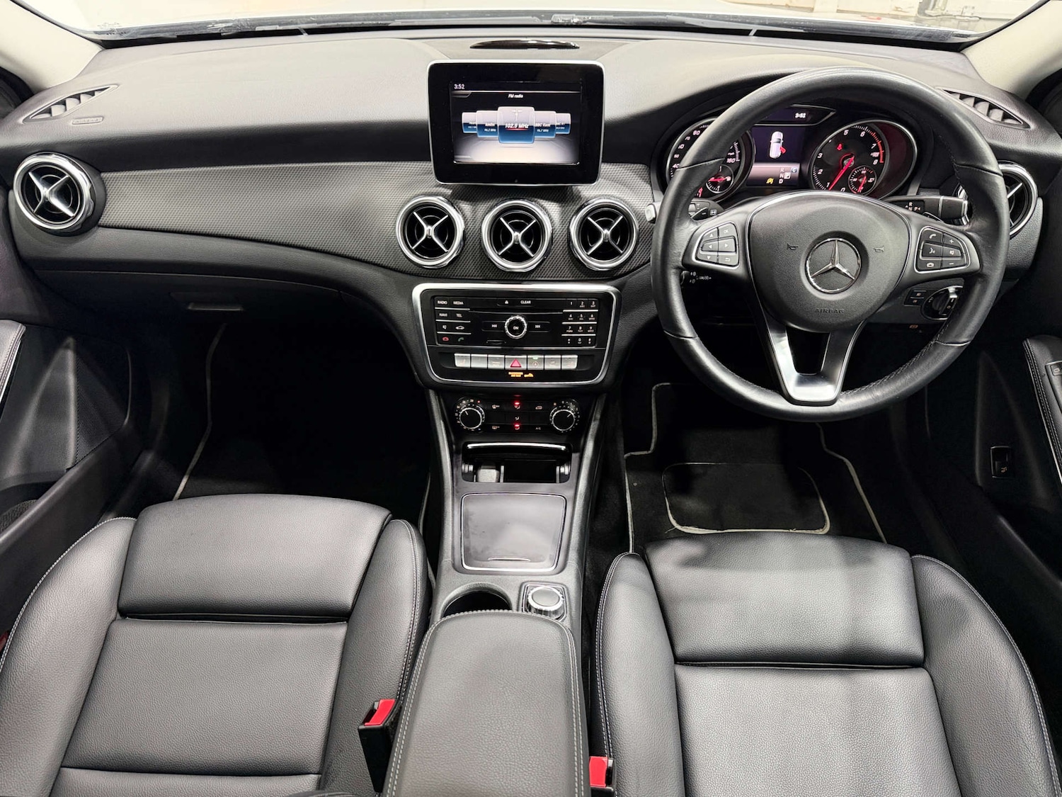 Used Mercedes-Benz GLA 2019 for sale - 77118049: Photo 22