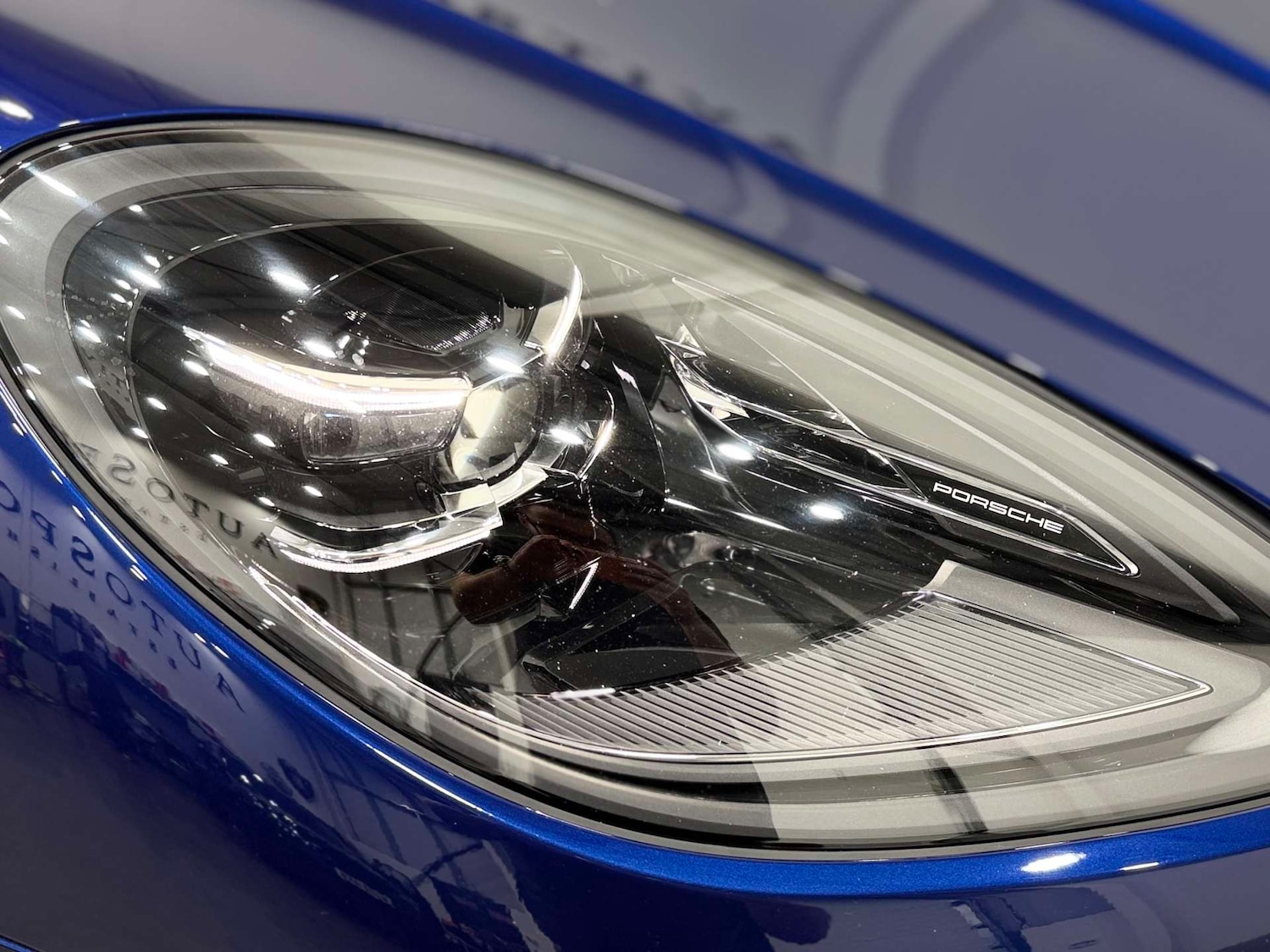 Used Porsche Macan 2023 for sale - 76354277: Photo 36