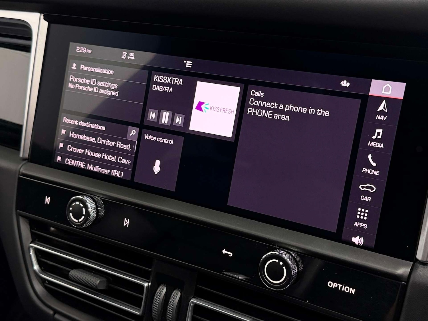 Used Porsche Macan 2023 for sale - 76354277: Photo 47