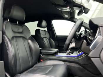 Used Audi Q7 2021 for sale - 74400435: Photo