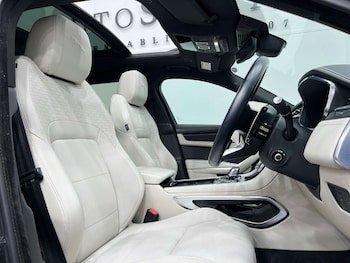 Used Jaguar F-Pace 2023 for sale - 75639966: Photo