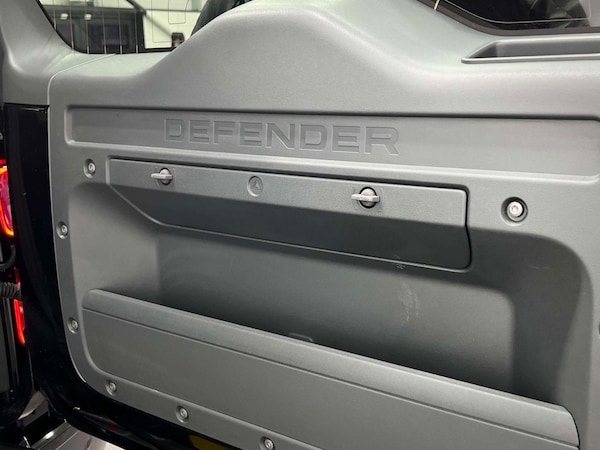 Used Land Rover Defender 2022 for sale - 76277632: Photo 23