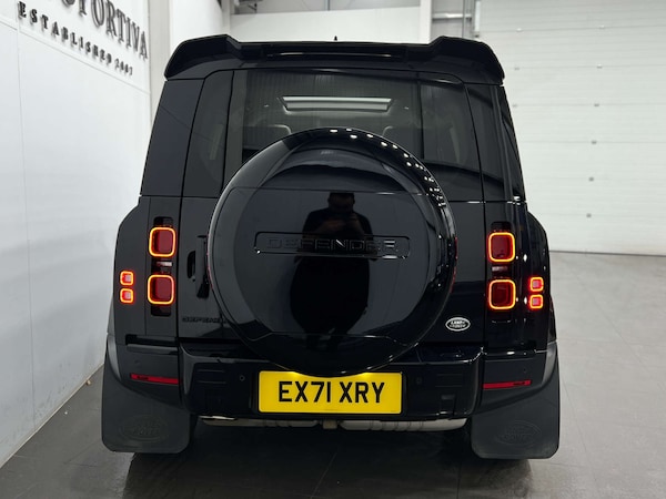 Used Land Rover Defender 2022 for sale - 76277632: Photo 9