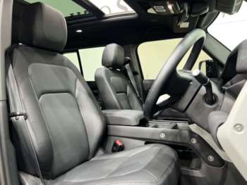 Used Land Rover Defender 2023 for sale - 74870858: Photo