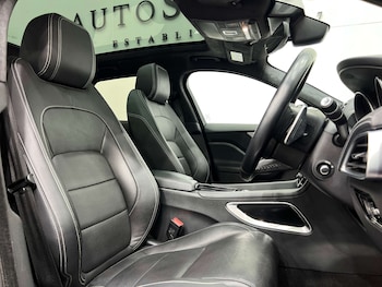 Used Jaguar F-Pace 2018 for sale - 75620051: Photo