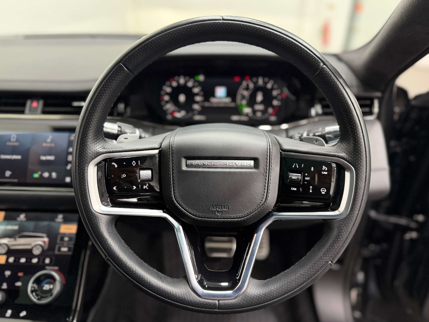 Used Land Rover Range Rover Evoque 2021 for sale - 77833907: Photo 25