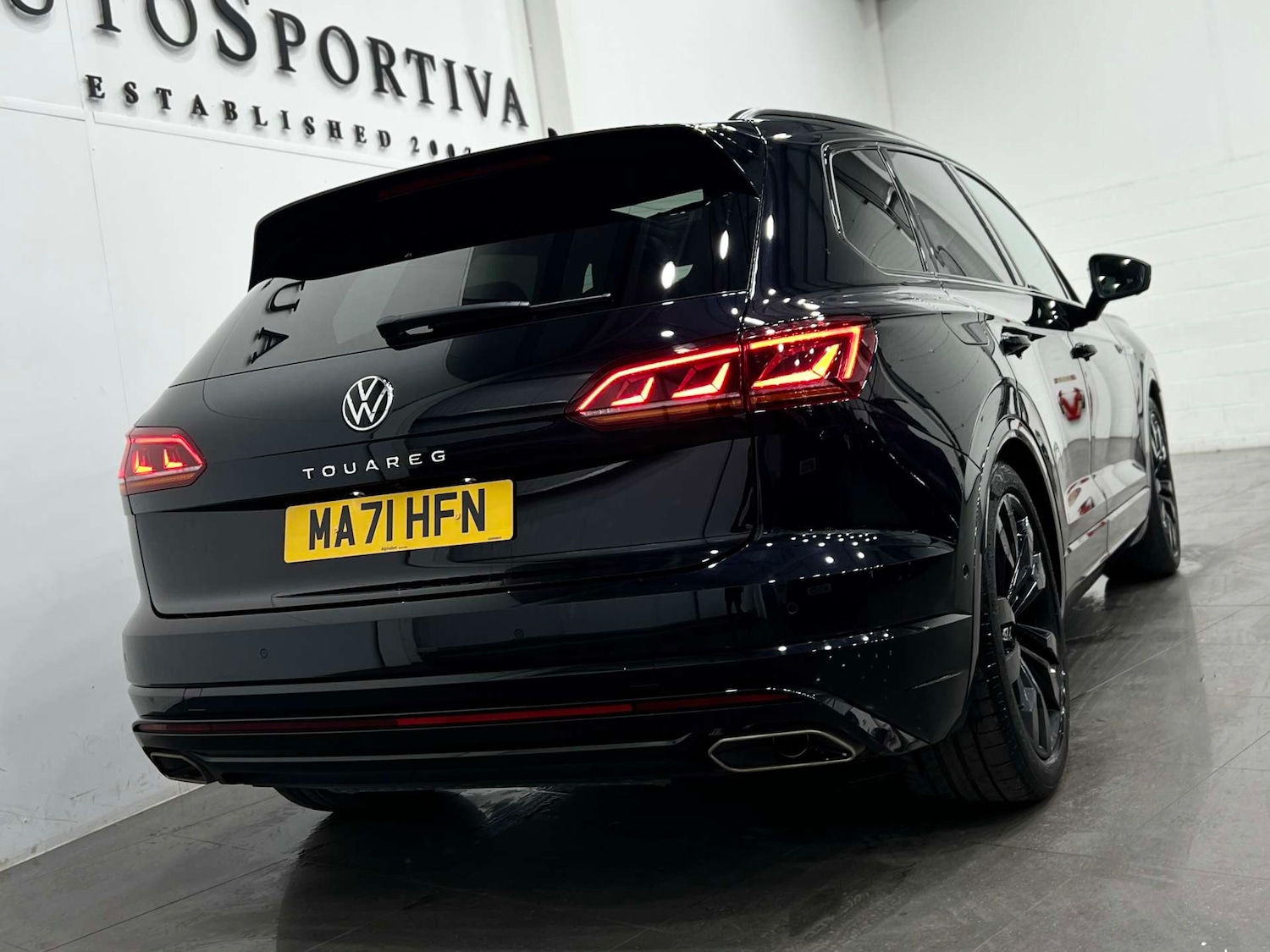 Used Volkswagen Touareg 2021 for sale - 76102725: Photo 30