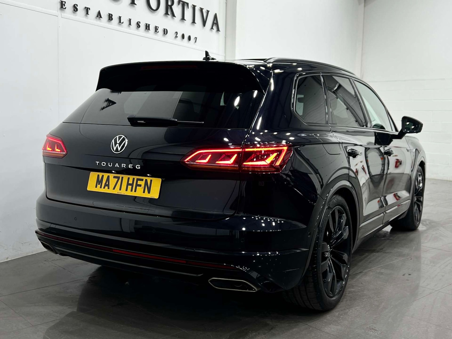 Used Volkswagen Touareg 2021 for sale - 76102725: Photo 5