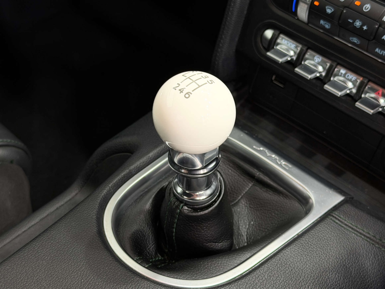 Used Ford Mustang 2020 for sale - 76404365: Photo 21