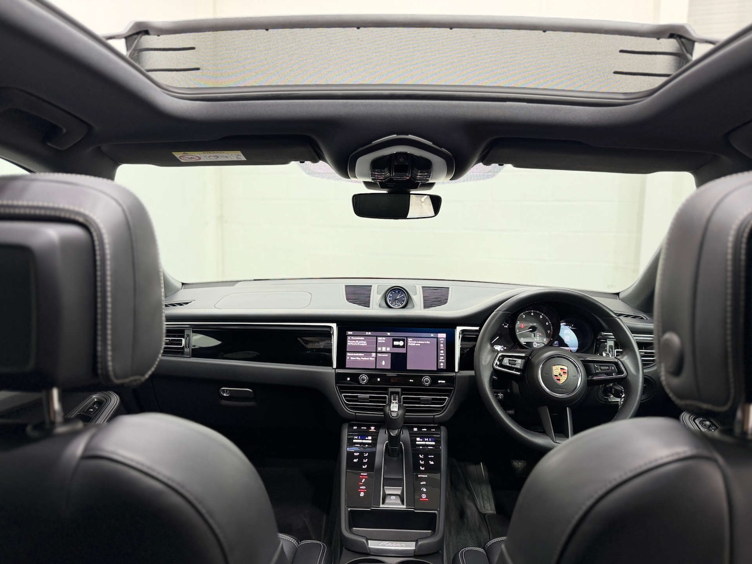 Used Porsche Macan 2023 for sale - 76567770: Photo 21