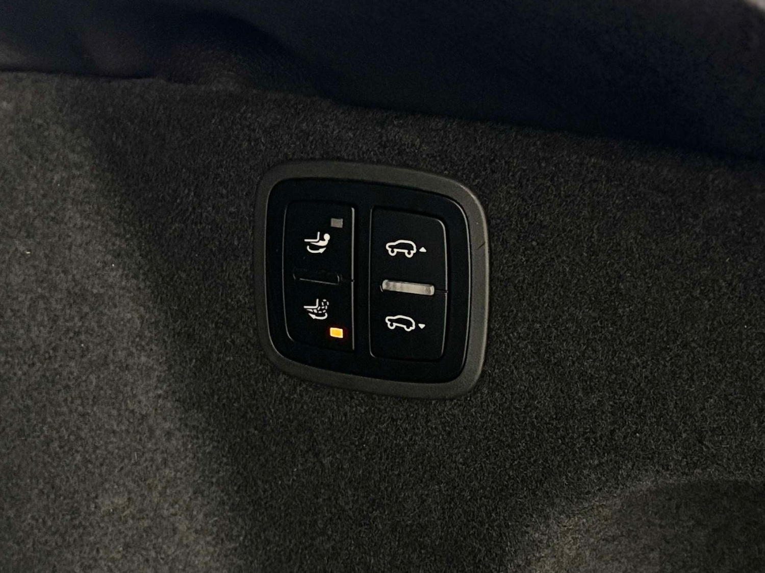 Used Porsche Macan 2023 for sale - 76567770: Photo 33