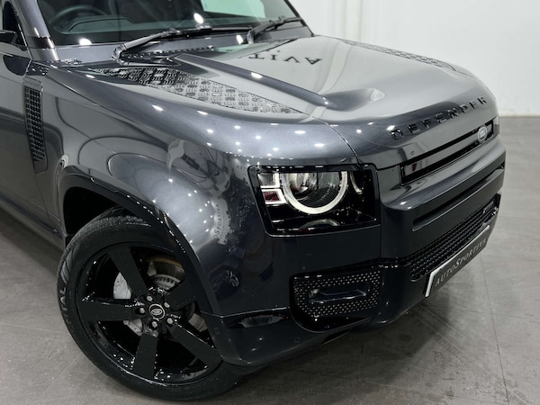 Used Land Rover Defender 2021 for sale - 76277585: Photo 31