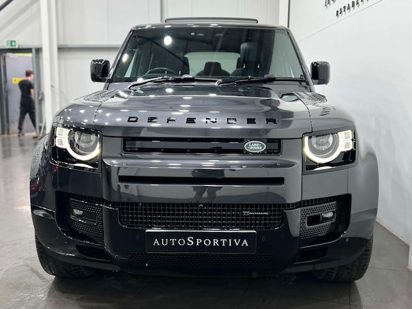 Used Land Rover Defender 2021 for sale - 76277585: Photo 8