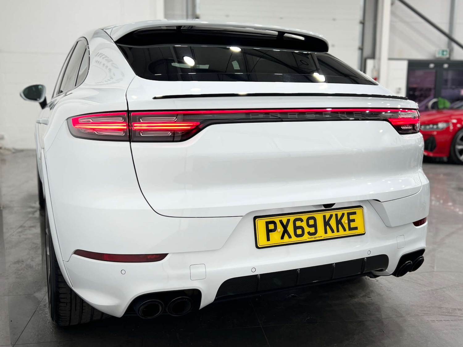 Used Porsche Cayenne 2019 for sale - 77833837: Photo 12