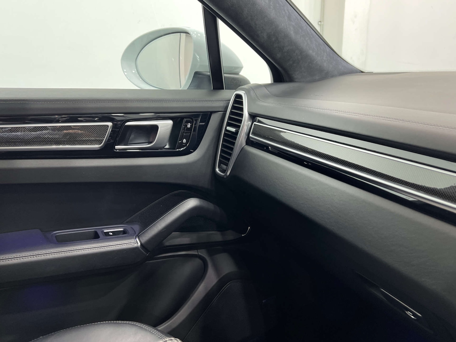 Used Porsche Cayenne 2019 for sale - 77833837: Photo 44