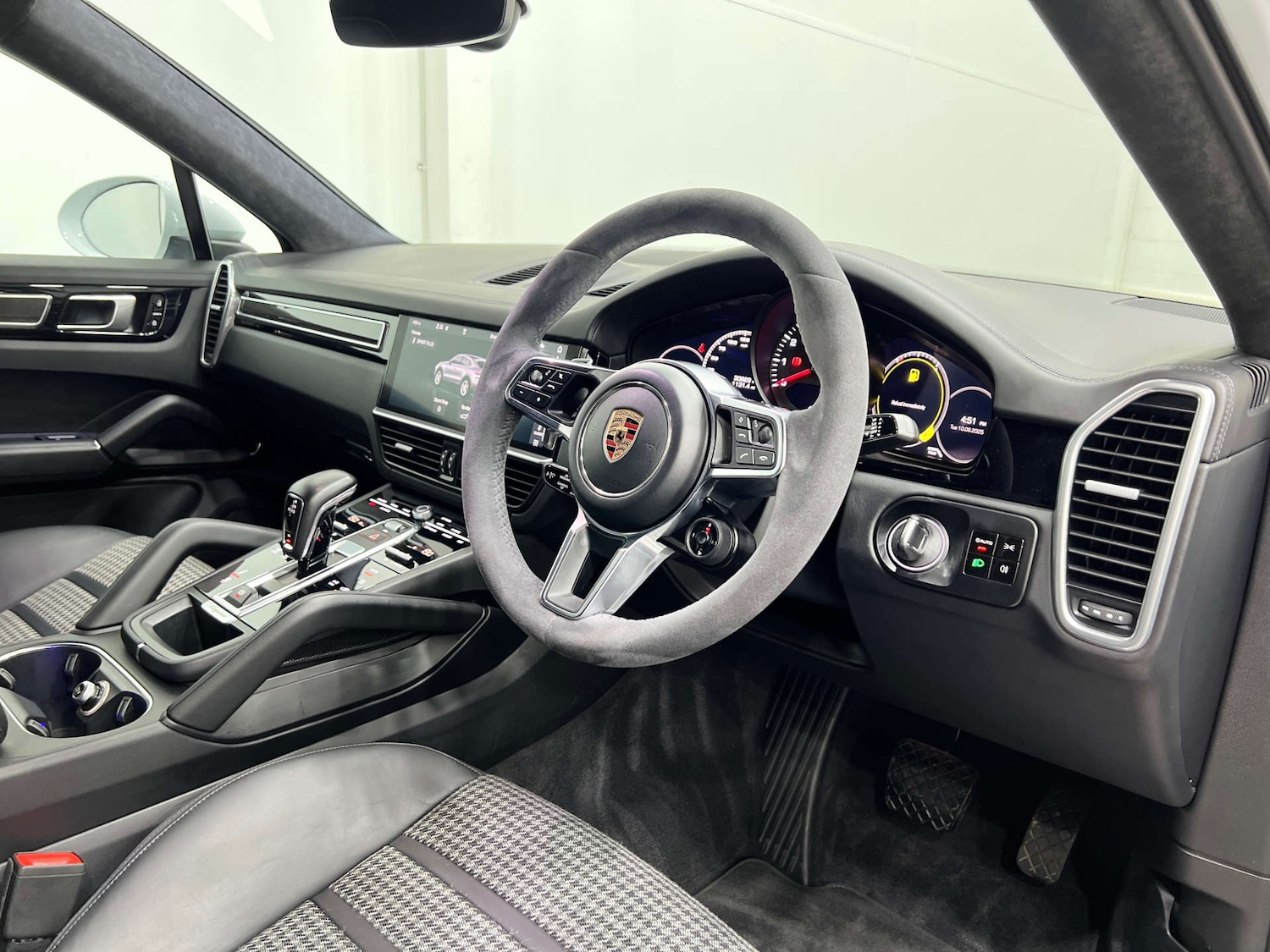 Used Porsche Cayenne 2019 for sale - 77833837: Photo 51