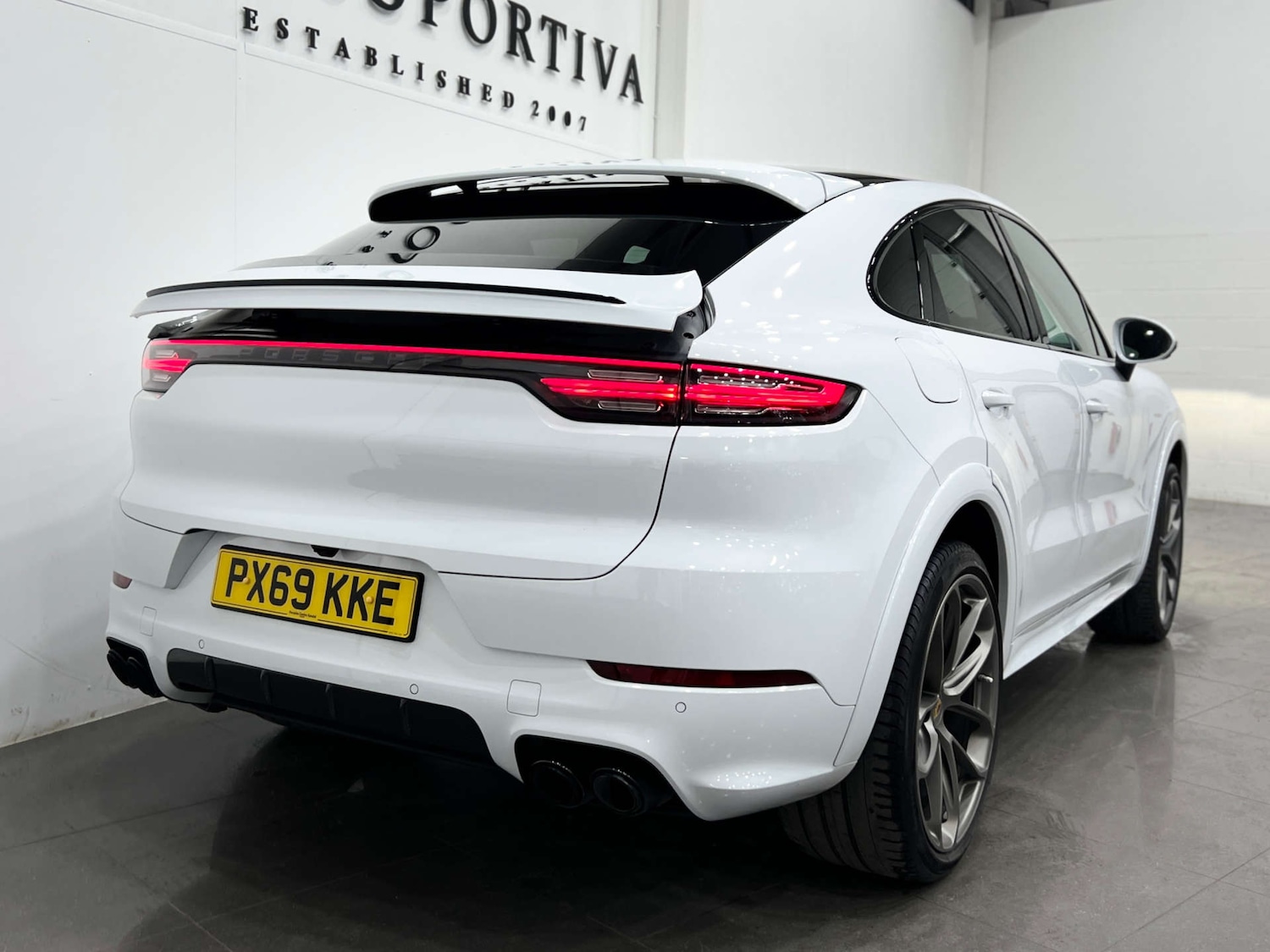 Used Porsche Cayenne 2019 for sale - 77833837: Photo 8