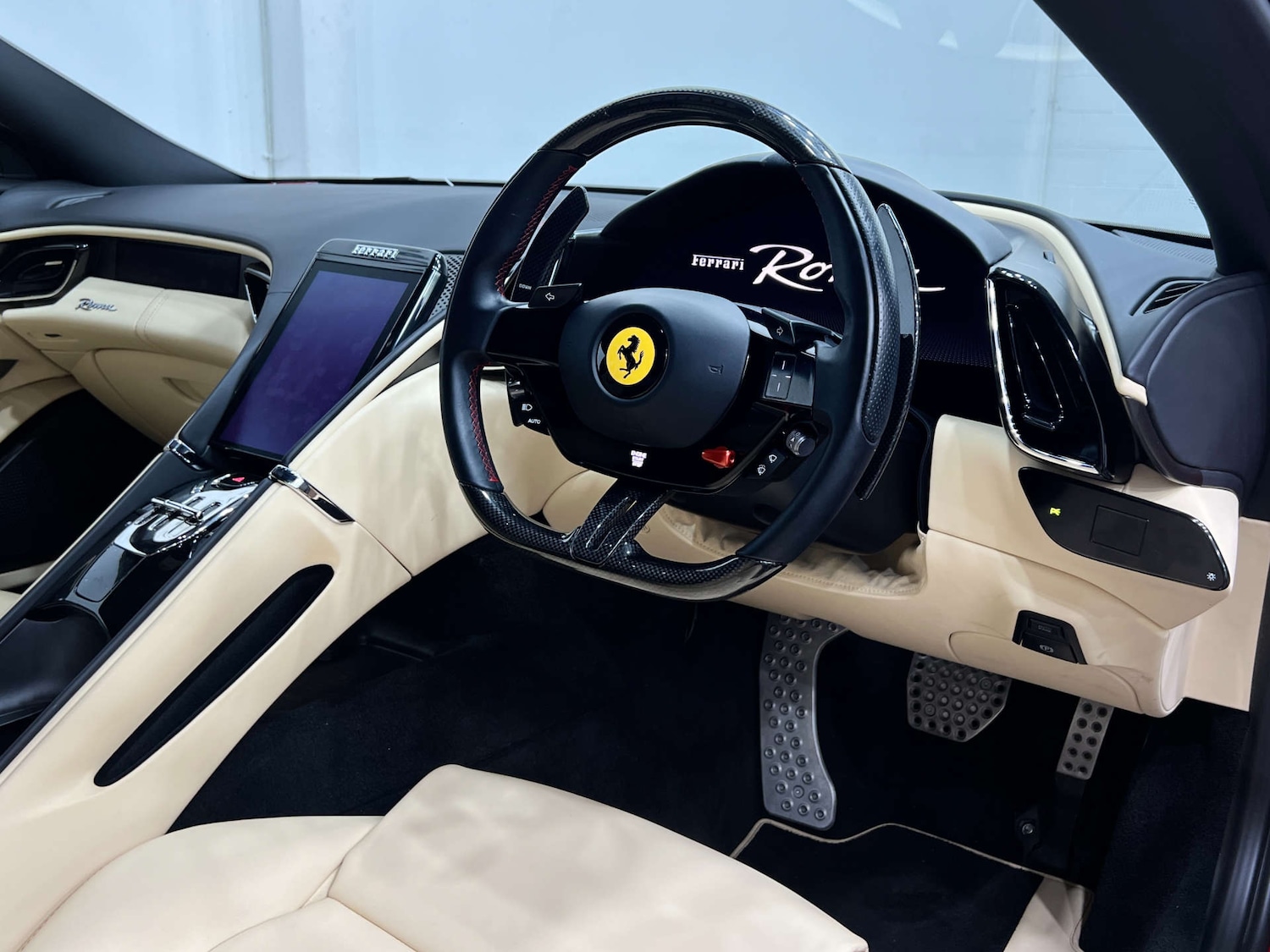 Used Ferrari Roma 2023 for sale - 76280342: Photo 17