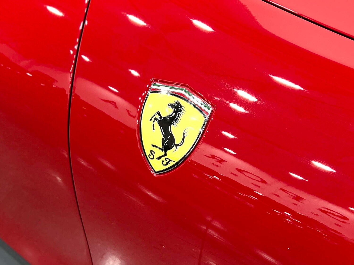 Used Ferrari Roma 2023 for sale - 76280342: Photo 34