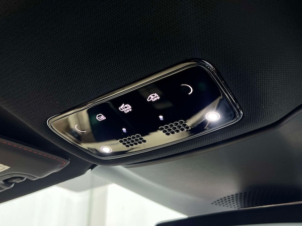 Used Ferrari Roma 2023 for sale - 76280342: Photo 42