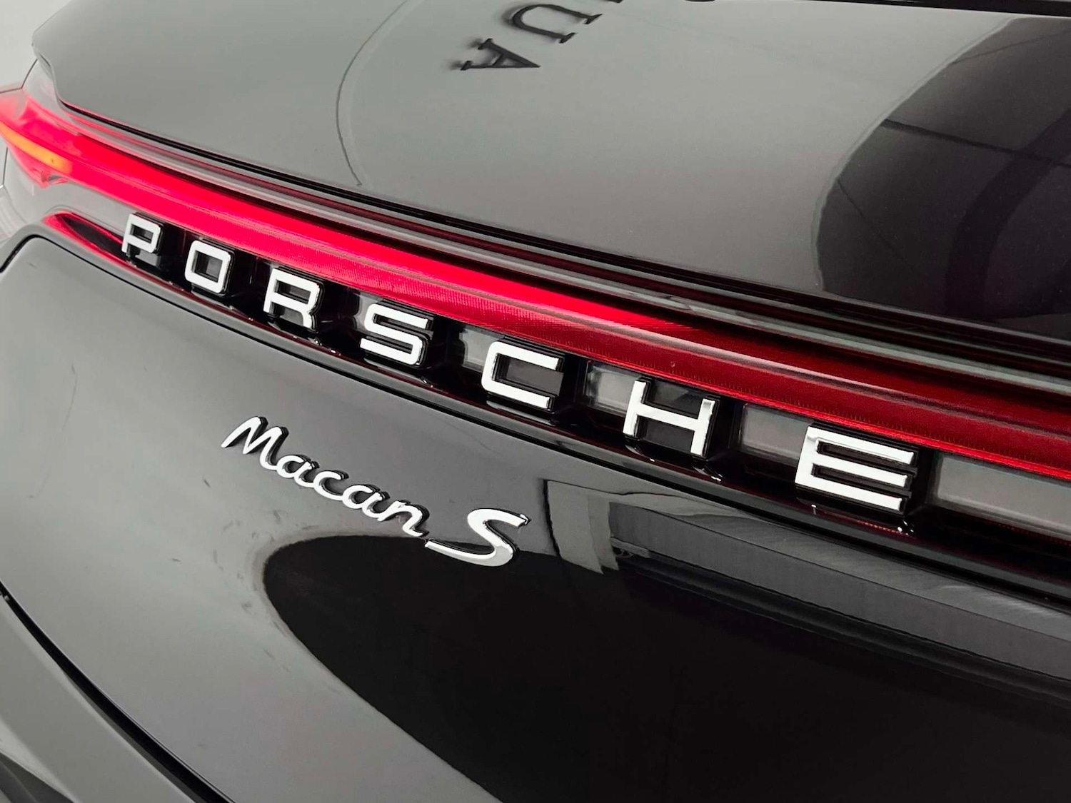 Used Porsche Macan 2024 for sale - 76275298: Photo 20