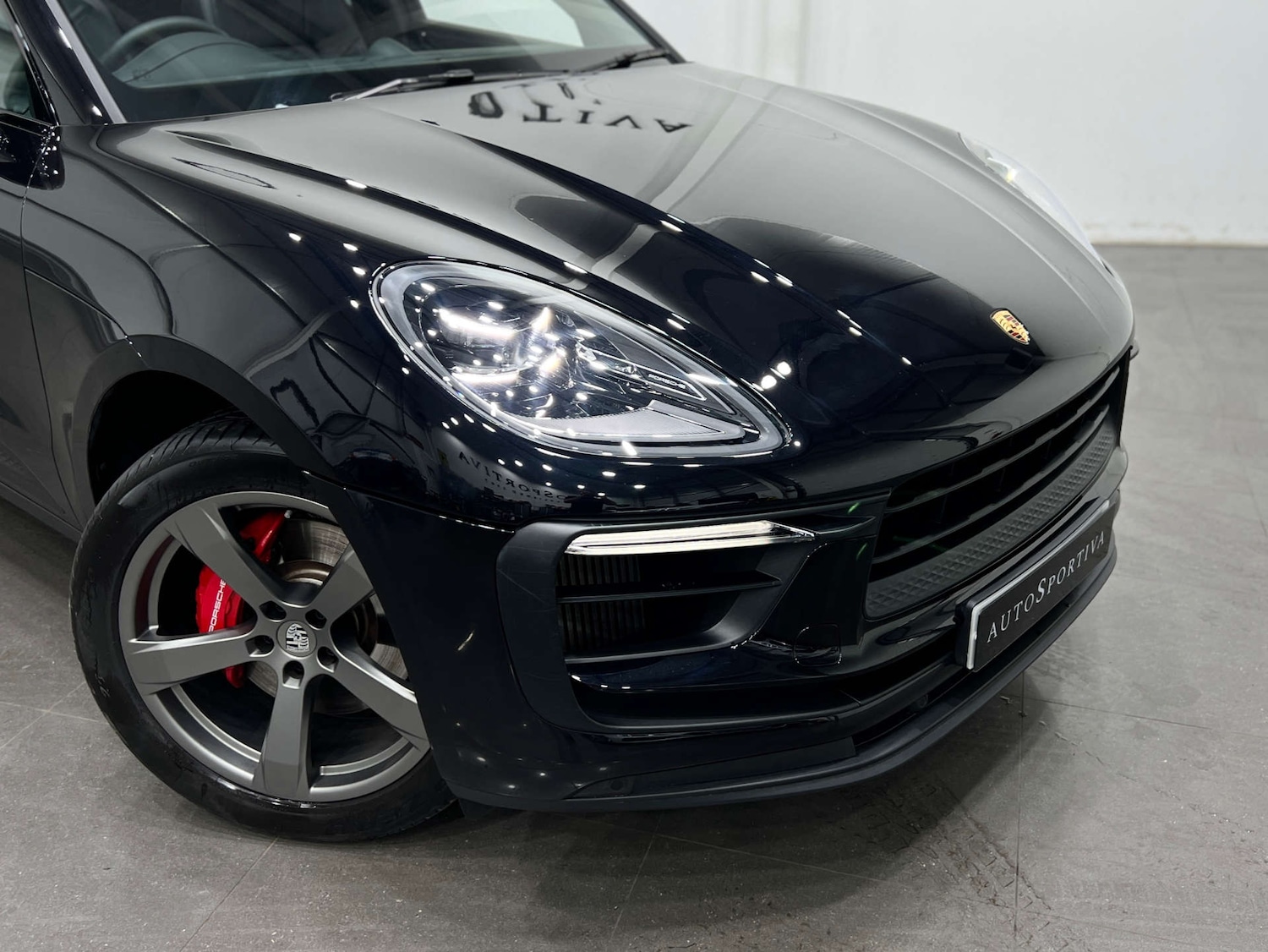 Used Porsche Macan 2024 for sale - 76275298: Photo 24