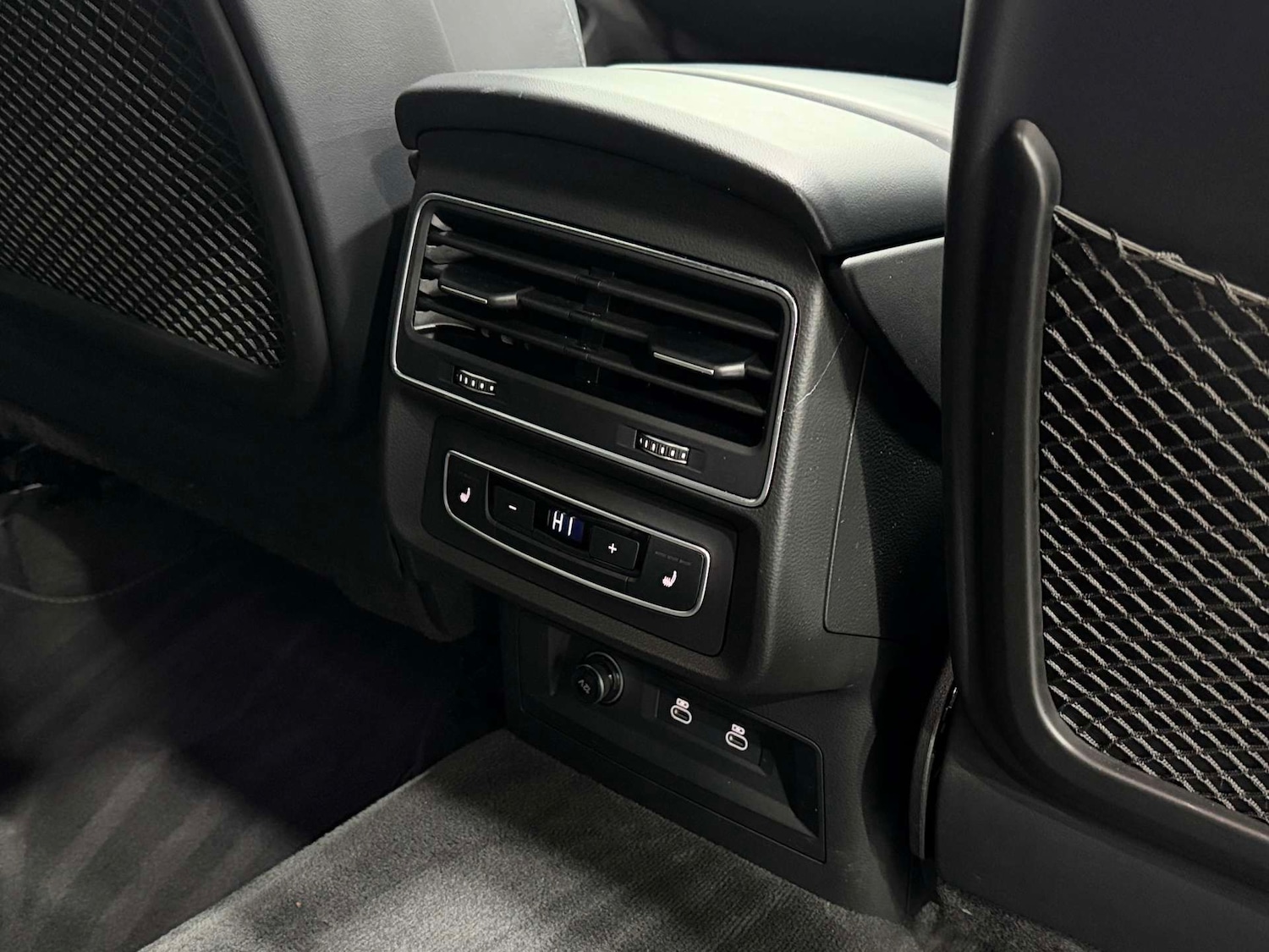 Used Audi Q8 2021 for sale - 77127354: Photo 40